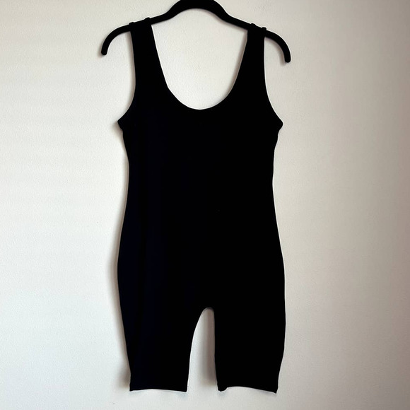 Popular 21 Pants - Popular 21 Black Sleeveless Bodycon Romper Size Large